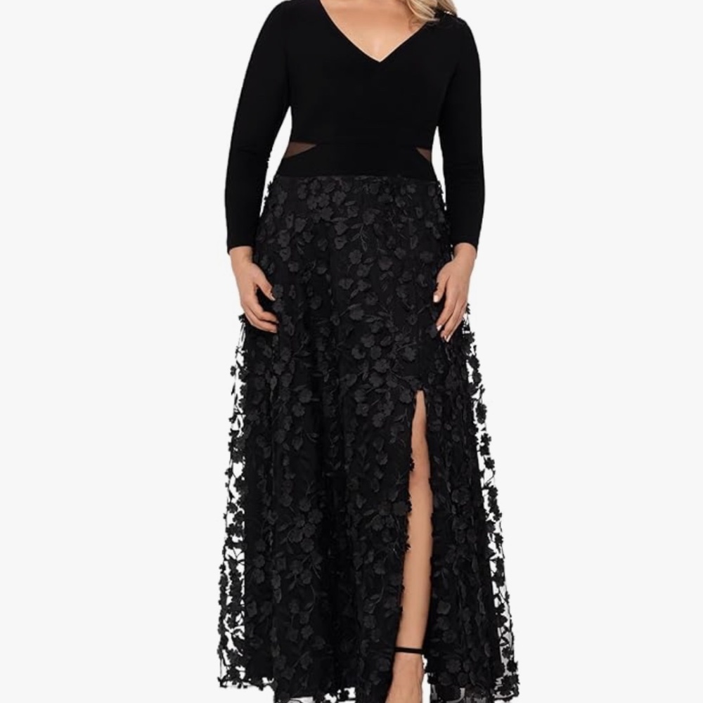 EUC XSCAPE 3D Floral-Appliqué Gown Black Evening Dress Size 16W
